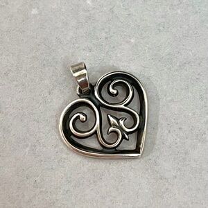 James Avery French Scroll Heart Pendant